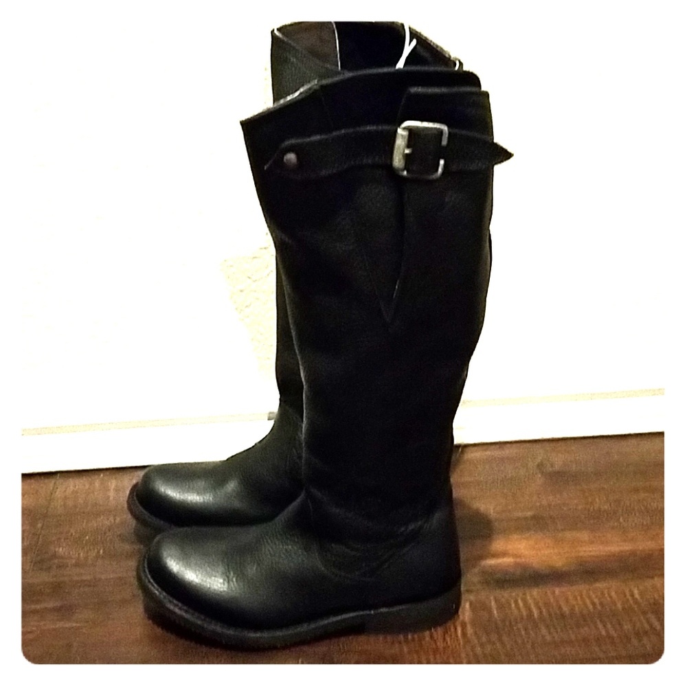Independent Boot Co. Knee High Riding Boot (NWOT)